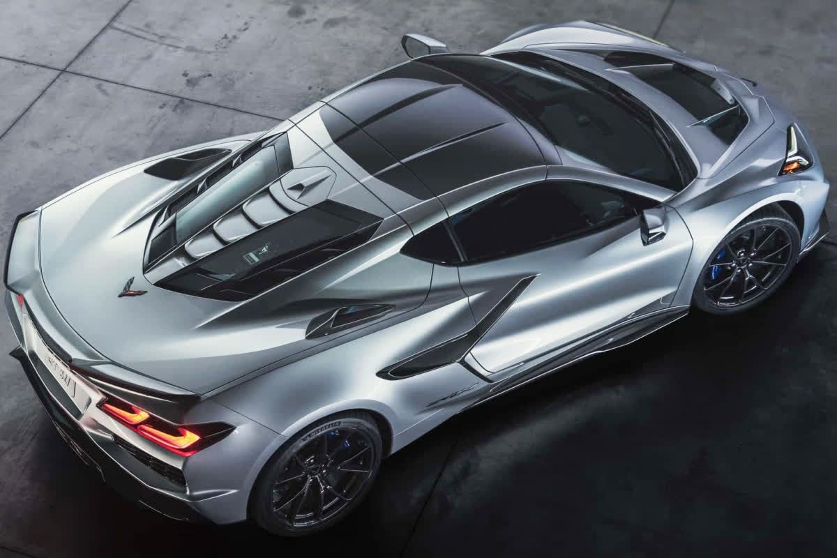 「1,250馬力ハイブリッド」新型コルベットZR1X誕生！375km/hでフェラーリ＆マクラーレンに挑む