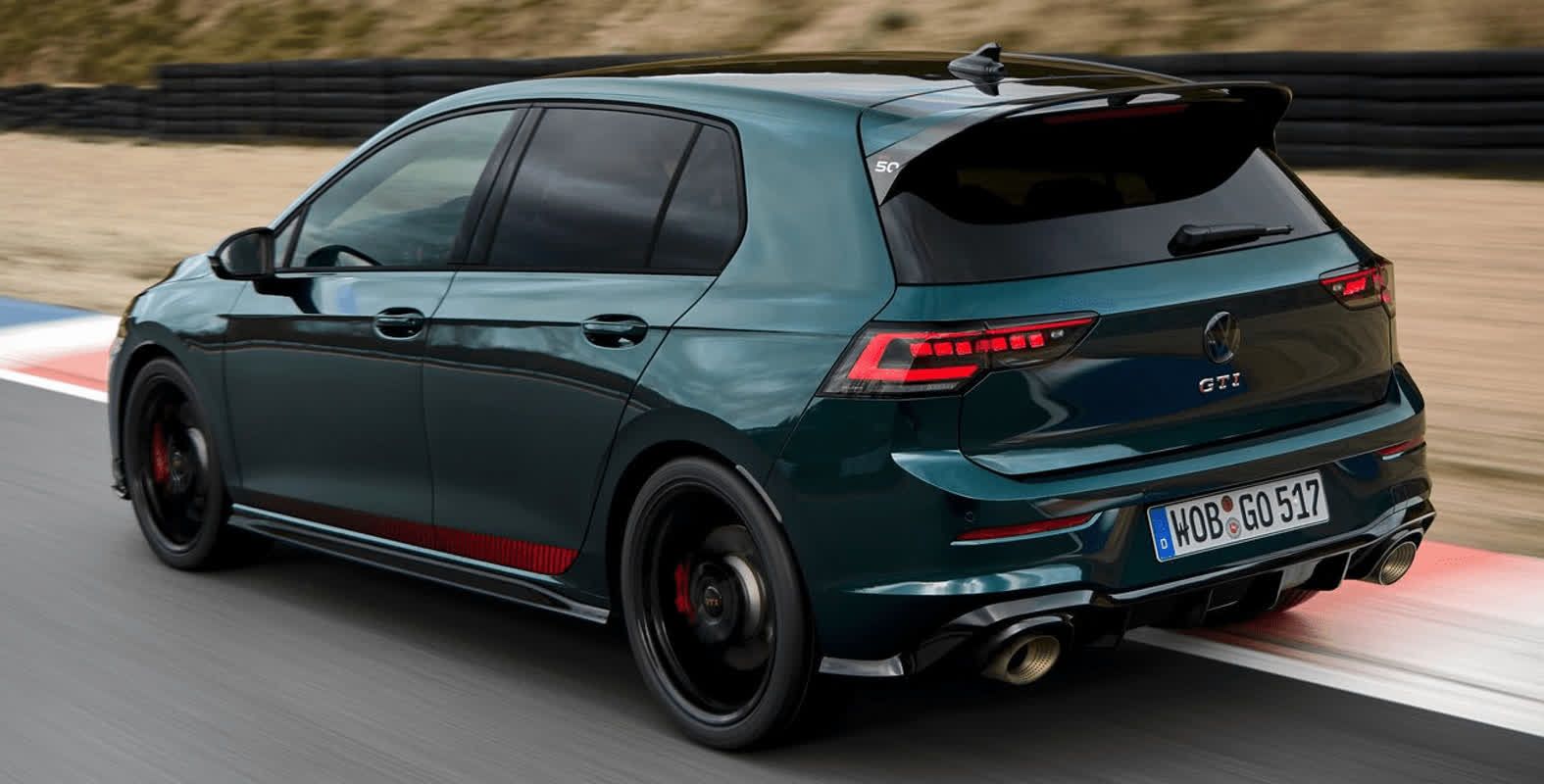 「前輪駆動の到達点」VW、GTI 50周年で325PSと270km/h最高速を実現、シリーズ最速に