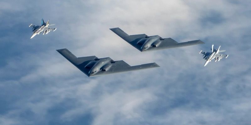 「イランは終わった」トランプが勝利宣言した夜、B-2が地下バンカーに落とした爆弾の重さ