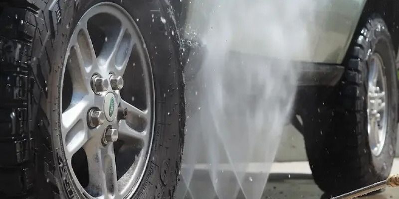 やればやるほど錆びる…冬の下回り洗車、「正しいつもり」が車を壊す本当の理由とは