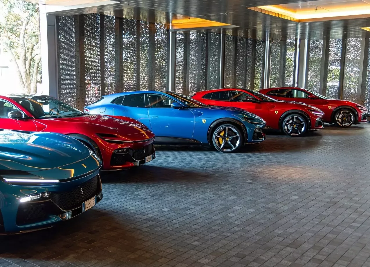 「ホルムズが詰まれば、フェラーリも止まる」イランリスクが直撃した超高級車市場の現実