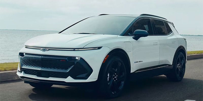 ガソリン急騰でもEVが売れない　補助金消滅で露呈した米国市場の「詰み」