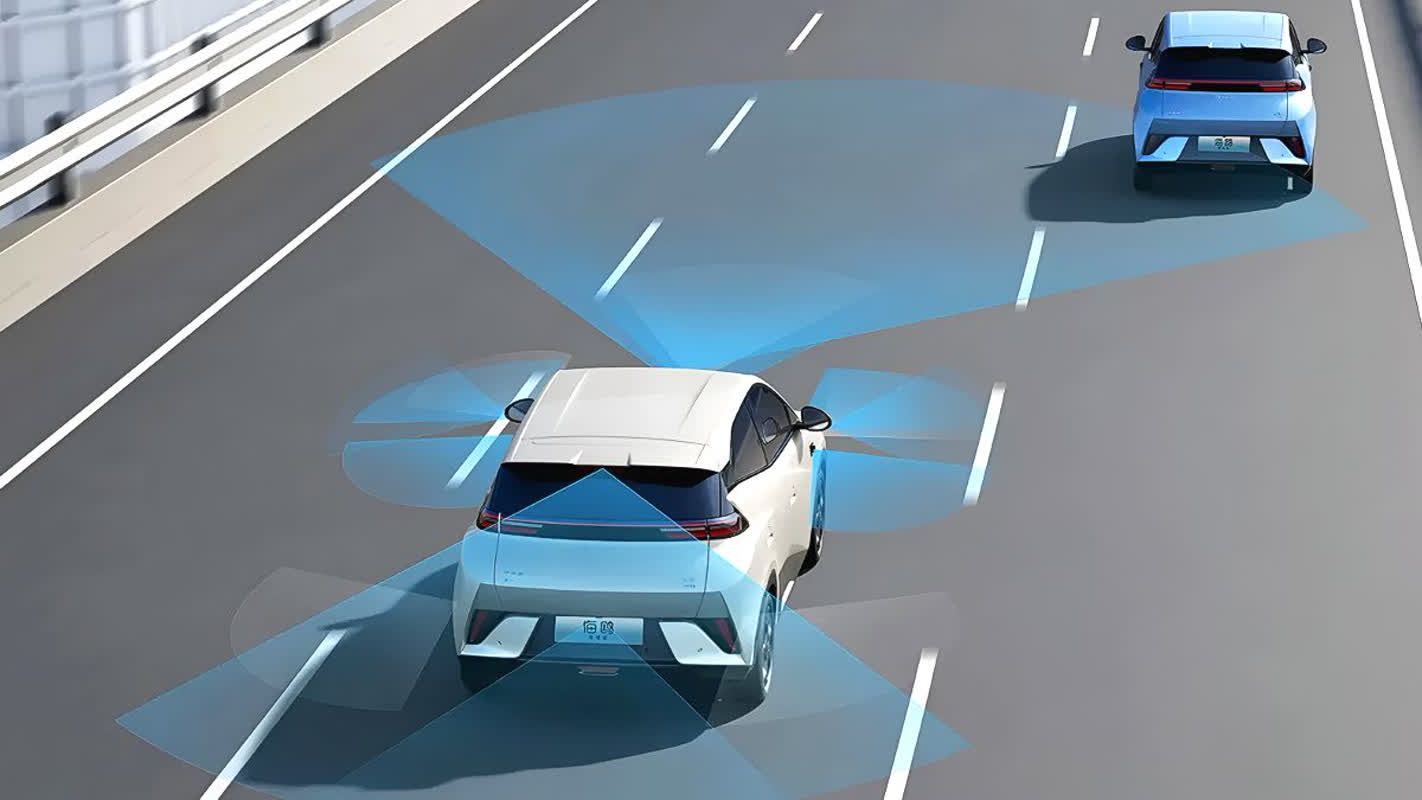 「急に歩道へ突進？」 BYDの天神之眼、230万台で相次ぐ誤作動、この車に家族を乗せられるか