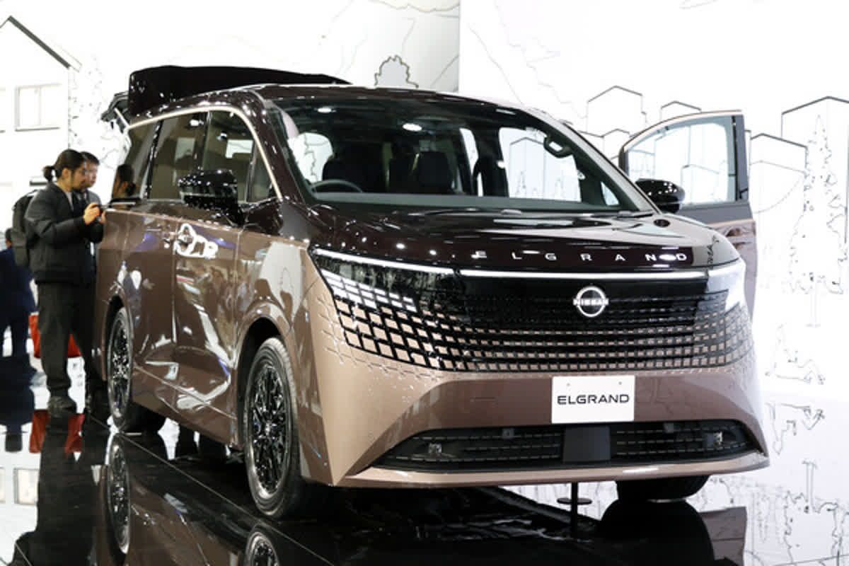 「ハンズオフ走行まで可能」日産新型エルグランド…アルファードの牙城が崩れるか