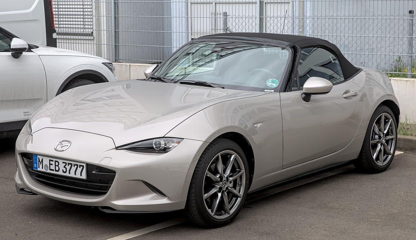 「人馬一体を体感したいならコレ！」マツダMX-5が今も選ばれ続ける訳